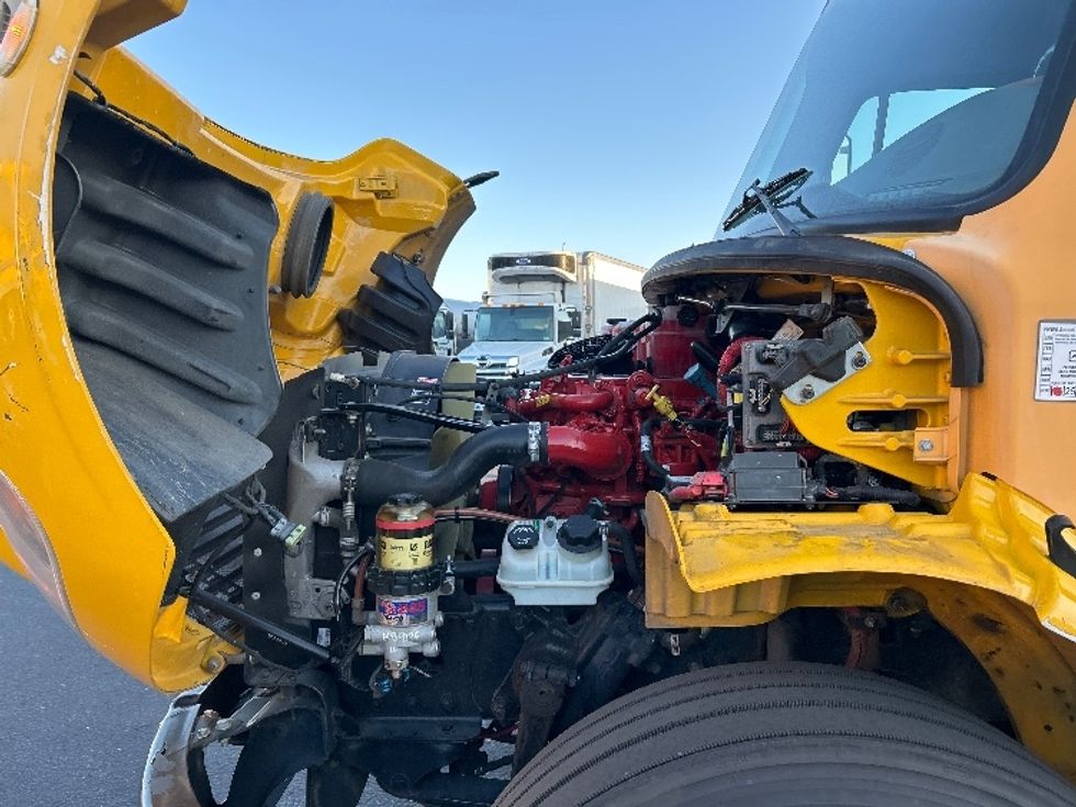 Flatbed Truck-Light and Medium Duty Trucks-Freightliner-2019-M2-West Sacramento-CA-127,115\n\t\tmiles-$ 55,750 - Image 22