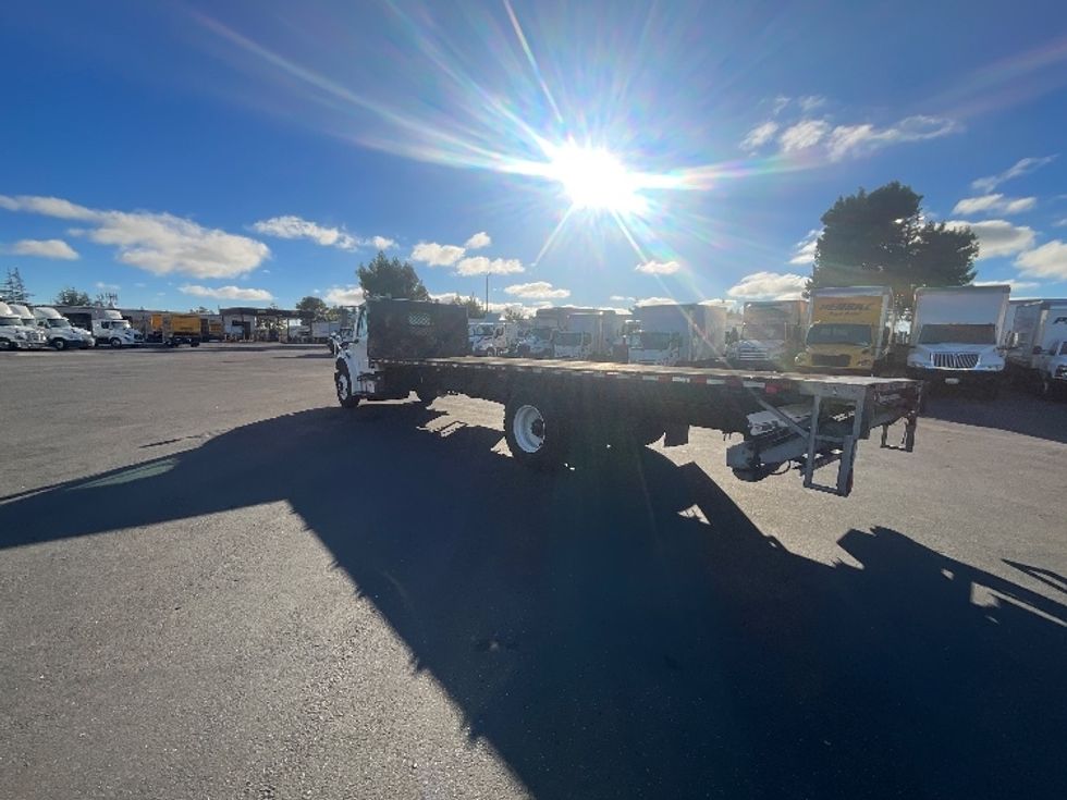 Flatbed Truck-Light and Medium Duty Trucks-Freightliner-2019-M2-West Sacramento-CA-285,415\n\t\tmiles-$ 38,250 - Image 6