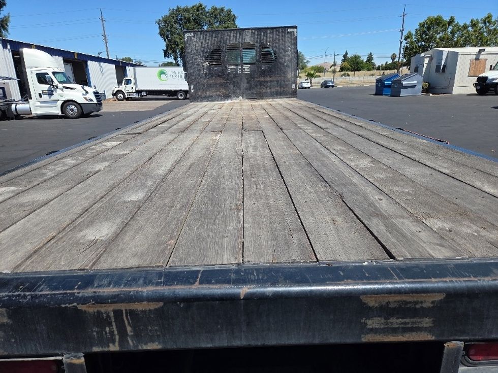 Flatbed Truck-Light and Medium Duty Trucks-Freightliner-2019-M2-West Sacramento-CA-360,469\n\t\tmiles-$ 36,250 - Image 8