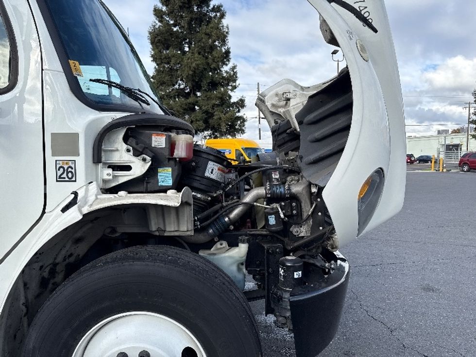 Flatbed Truck-Light and Medium Duty Trucks-Freightliner-2019-M2-West Sacramento-CA-62,861\n\t\tmiles-$ 51,250 - Image 19
