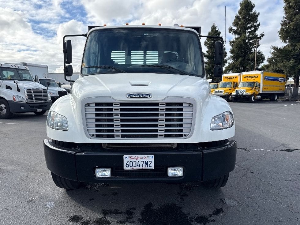 Flatbed Truck-Light and Medium Duty Trucks-Freightliner-2019-M2-West Sacramento-CA-62,861\n\t\tmiles-$ 51,250 - Image 2