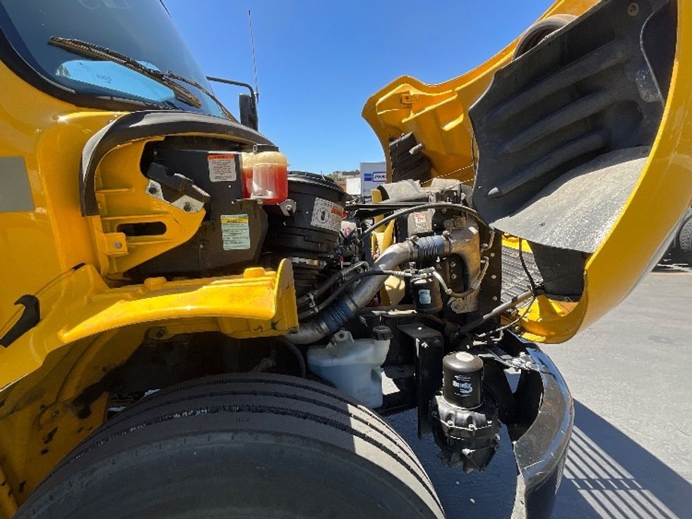 Flatbed Truck-Light and Medium Duty Trucks-Freightliner-2019-M2-West Sacramento-CA-87,351\n\t\tmiles-$ 53,500 - Image 19