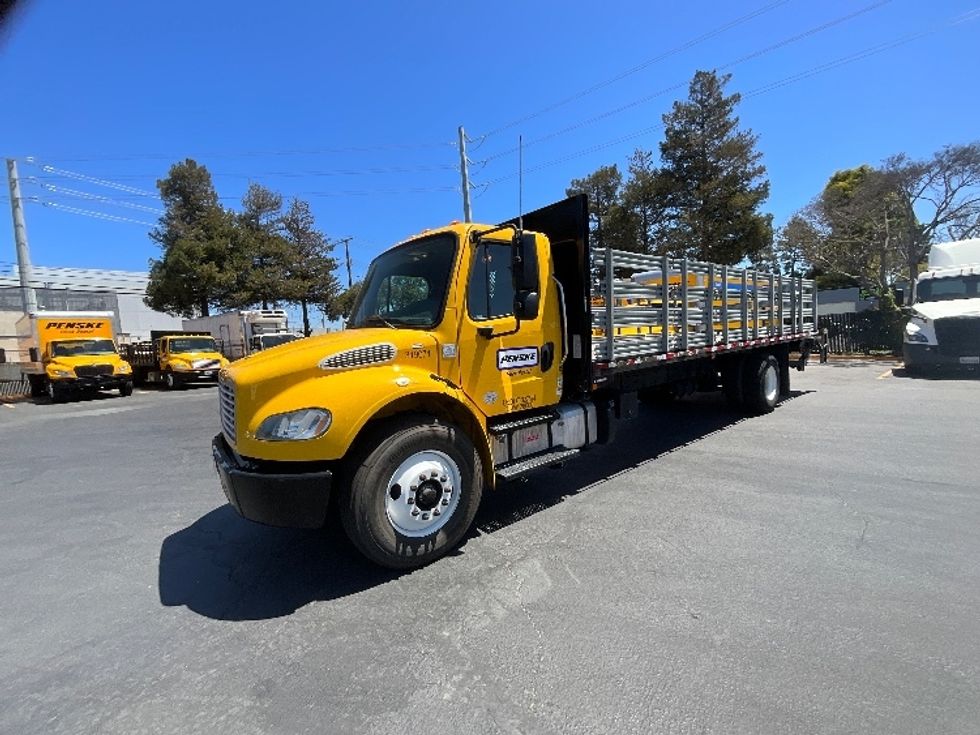 Flatbed Truck-Light and Medium Duty Trucks-Freightliner-2019-M2-West Sacramento-CA-87,351\n\t\tmiles-$ 53,500 - Image 3