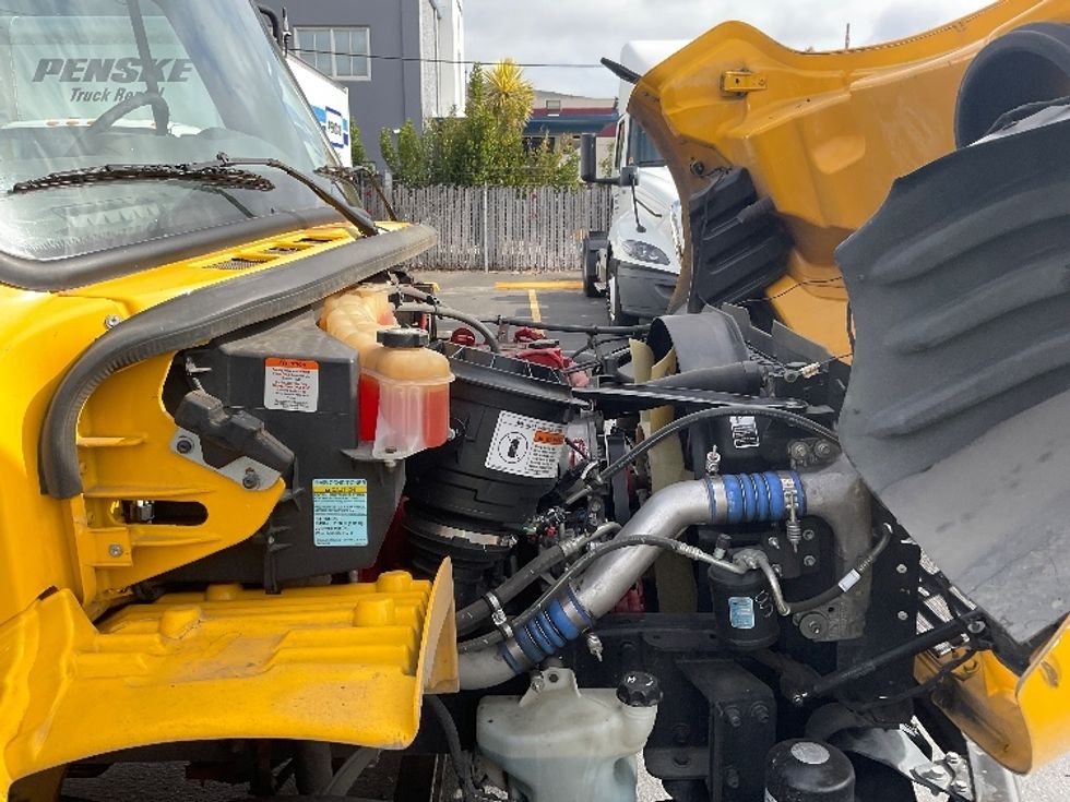 Flatbed Truck-Light and Medium Duty Trucks-Freightliner-2019-M2-West Sacramento-CA-96,217\n\t\tmiles-$ 55,500 - Image 22