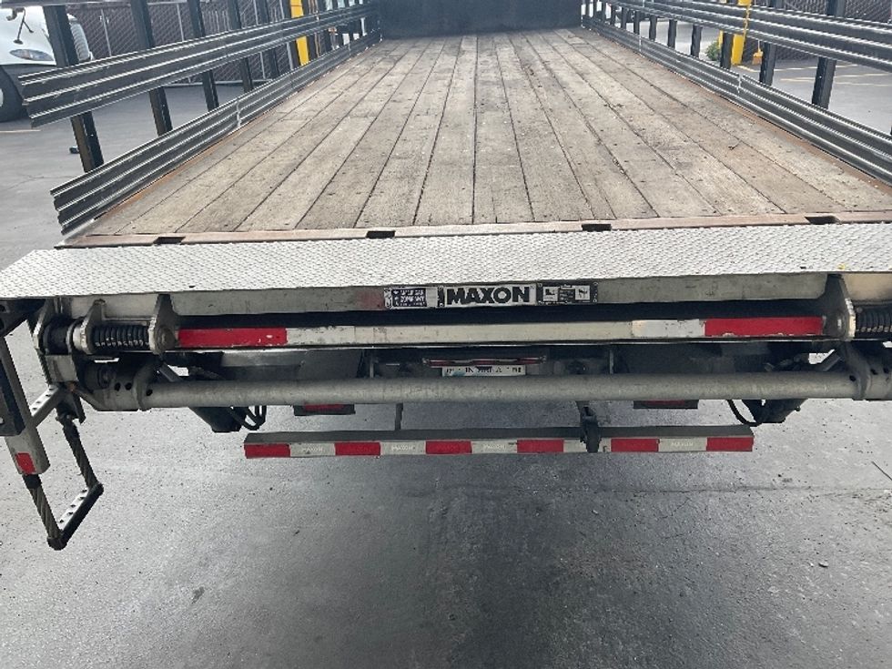 Flatbed Truck-Light and Medium Duty Trucks-Freightliner-2019-M2-West Sacramento-CA-96,217\n\t\tmiles-$ 55,500 - Image 9