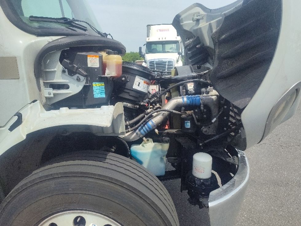 Flatbed Truck-Light and Medium Duty Trucks-Freightliner-2019-M2-Westfield-MA-291,214\n\t\tmiles-$ 24,500 - Image 17