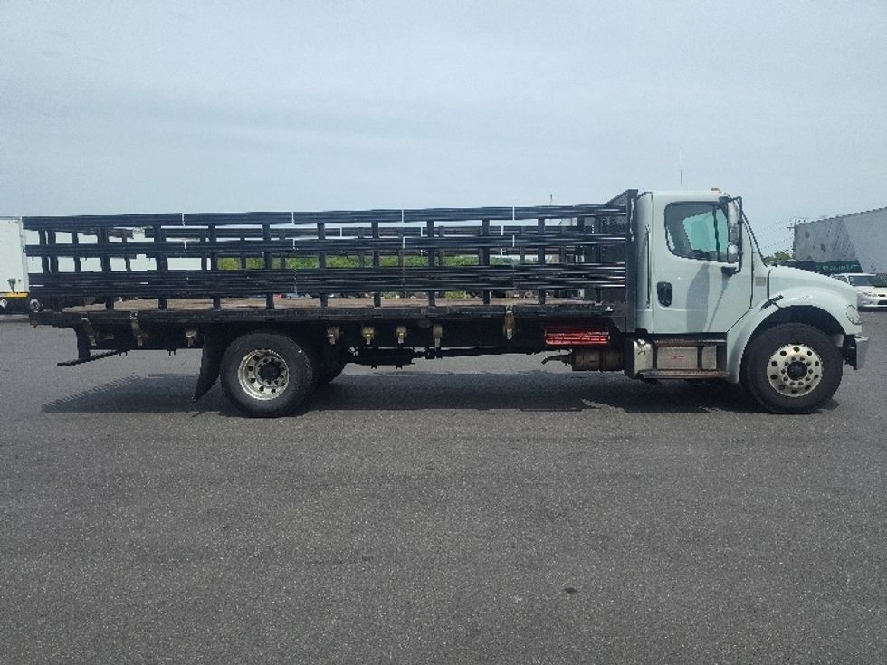 Flatbed Truck-Light and Medium Duty Trucks-Freightliner-2019-M2-Westfield-MA-291,214\n\t\tmiles-$ 24,500 - Image 9