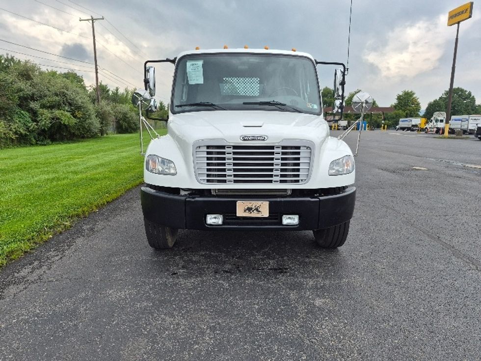 Flatbed Truck-Light and Medium Duty Trucks-Freightliner-2019-M2-White Deer-PA-31,945\n\t\tmiles-$ 53,500 - Image 2