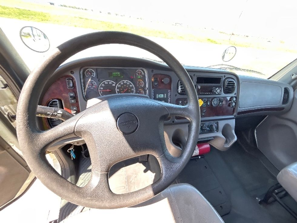 Flatbed Truck-Light and Medium Duty Trucks-Freightliner-2019-M2-Wichita-KS-281,291\n\t\tmiles-$ 24,500 - Image 14