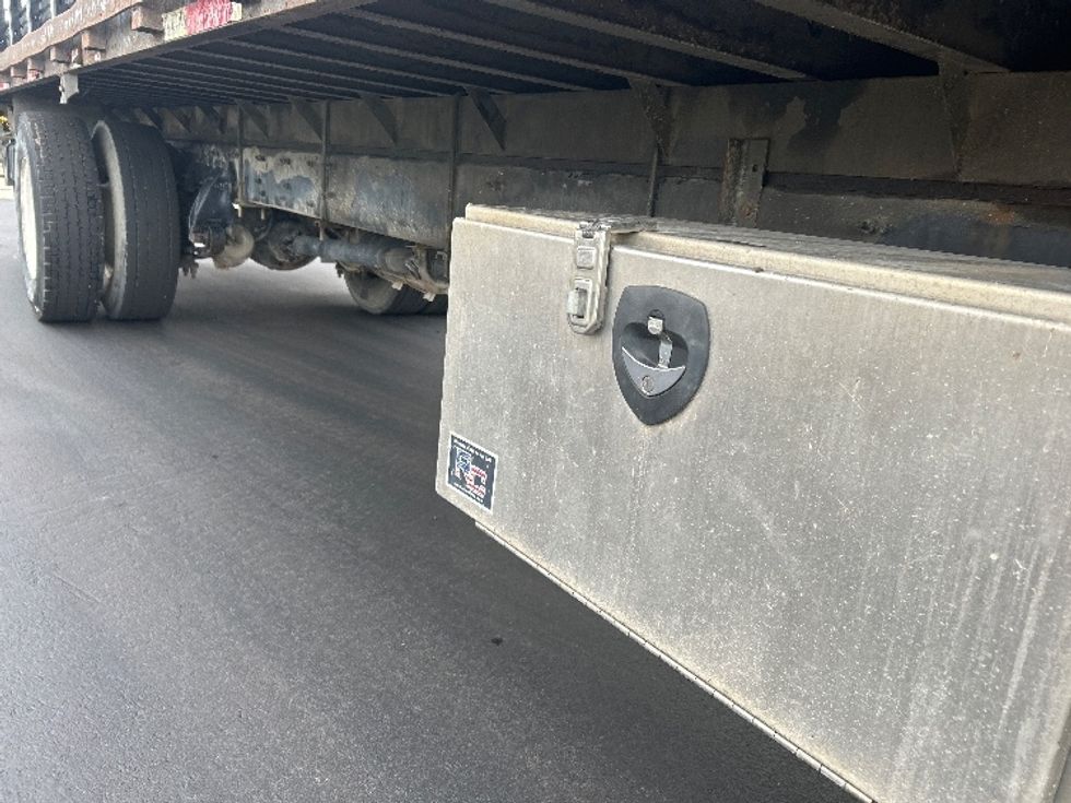 Flatbed Truck-Light and Medium Duty Trucks-Freightliner-2019-M2-Windsor-WI-136,566\n\t\tmiles-$ 48,500 - Image 14