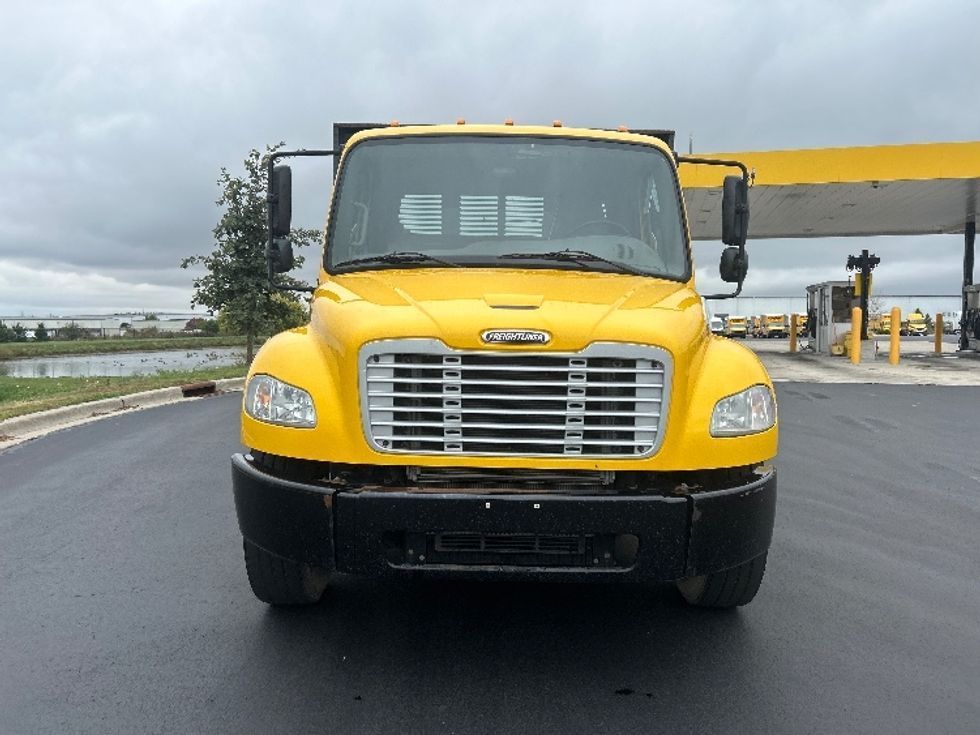 Flatbed Truck-Light and Medium Duty Trucks-Freightliner-2019-M2-Windsor-WI-136,566\n\t\tmiles-$ 48,500 - Image 2