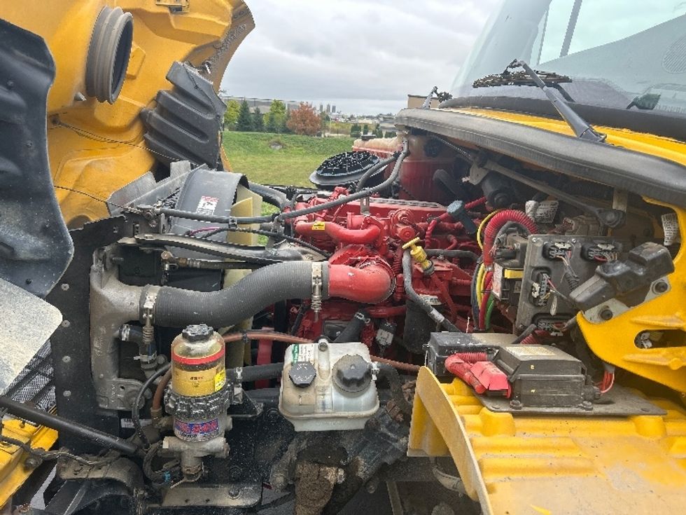 Flatbed Truck-Light and Medium Duty Trucks-Freightliner-2019-M2-Windsor-WI-136,566\n\t\tmiles-$ 48,500 - Image 24