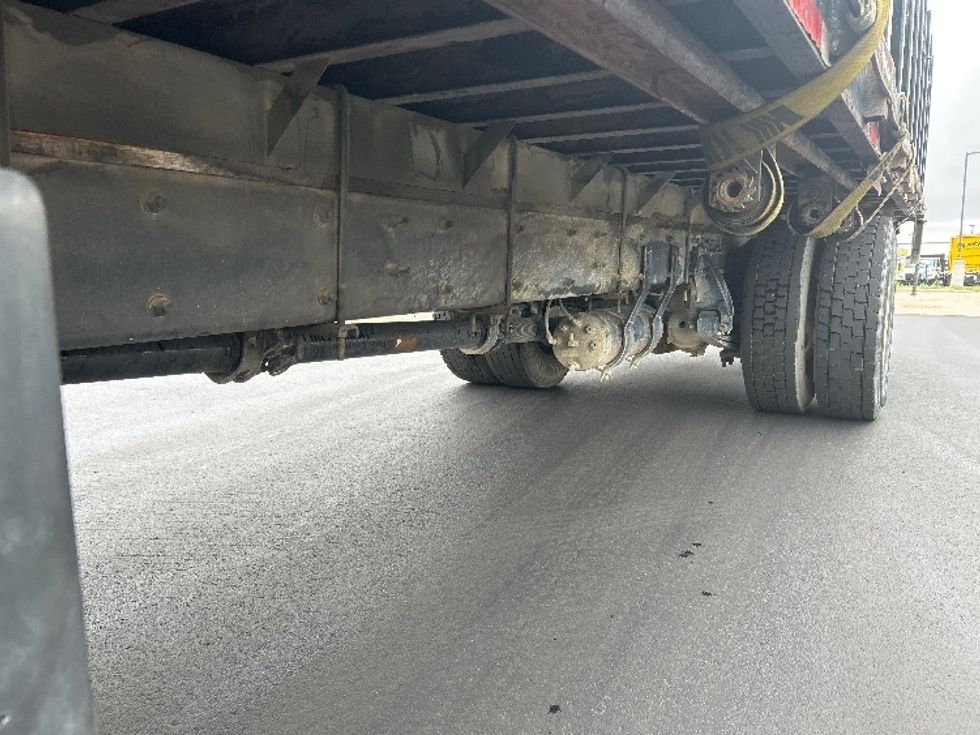 Flatbed Truck-Light and Medium Duty Trucks-Freightliner-2019-M2-Windsor-WI-136,566\n\t\tmiles-$ 48,500 - Image 5