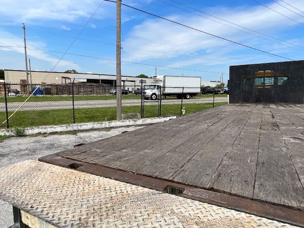 Flatbed Truck-Light and Medium Duty Trucks-Freightliner-2019-M2-Winter Haven-FL-110,402\n\t\tmiles-$ 52,000 - Image 11
