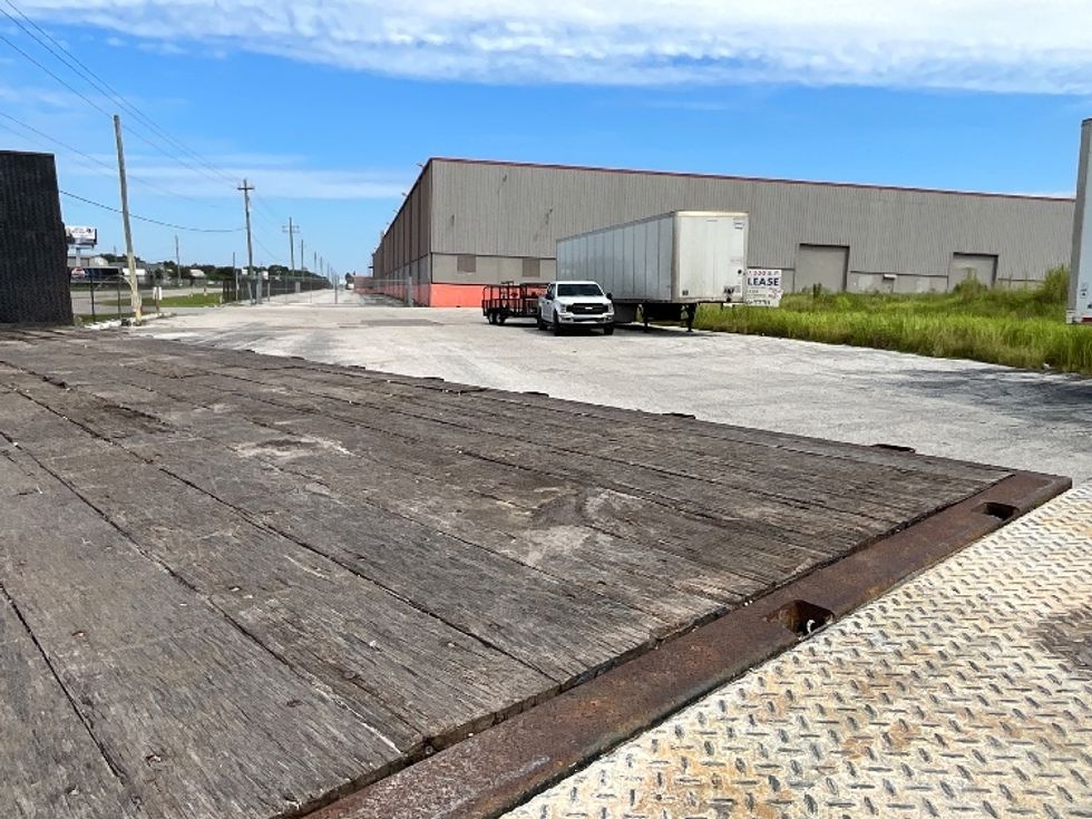 Flatbed Truck-Light and Medium Duty Trucks-Freightliner-2019-M2-Winter Haven-FL-110,402\n\t\tmiles-$ 52,000 - Image 12