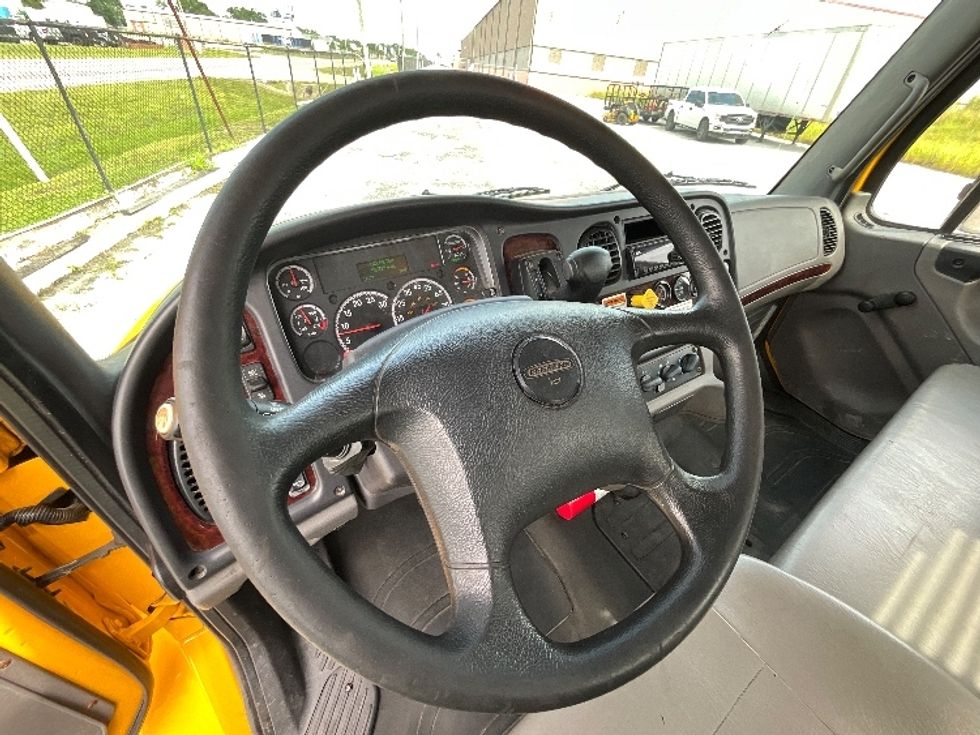 Flatbed Truck-Light and Medium Duty Trucks-Freightliner-2019-M2-Winter Haven-FL-110,402\n\t\tmiles-$ 52,000 - Image 17