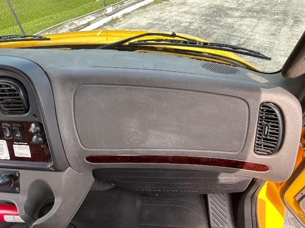 Flatbed Truck-Light and Medium Duty Trucks-Freightliner-2019-M2-Winter Haven-FL-110,402\n\t\tmiles-$ 52,000 - Image 21