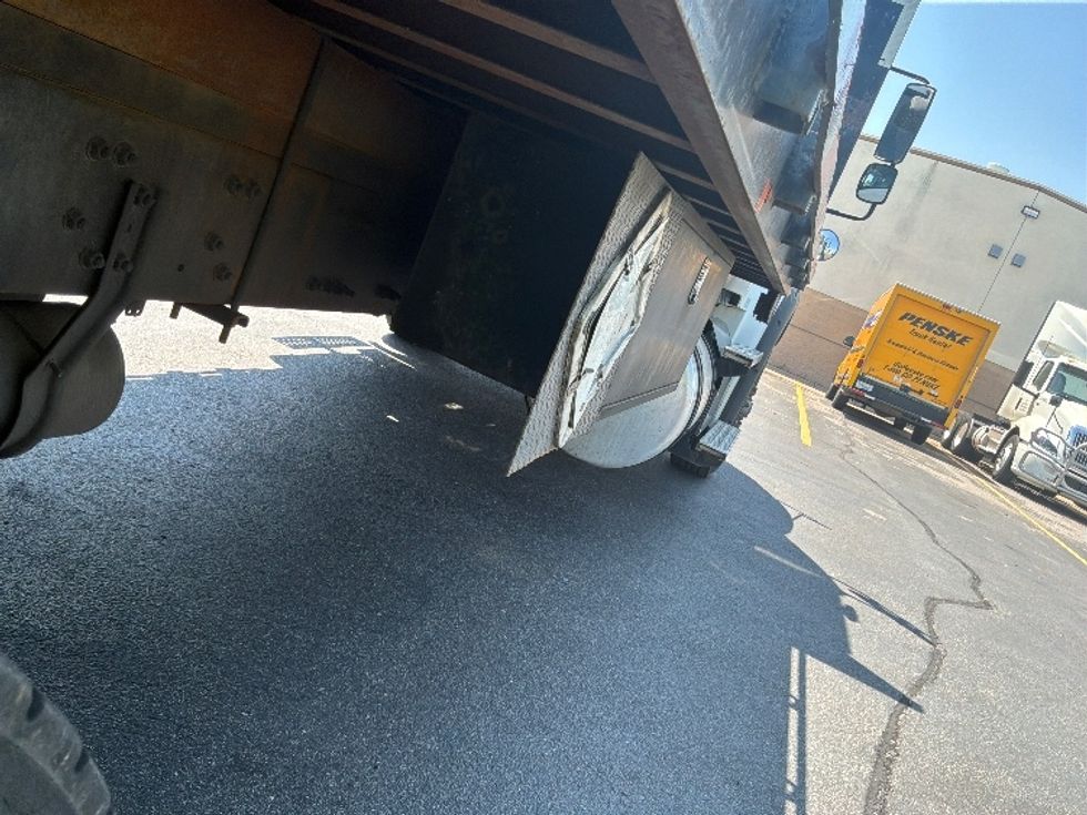 Flatbed Truck-Light and Medium Duty Trucks-Freightliner-2019-M211264S-Brooklyn Park-MN-295,469\n\t\tmiles-$ 84,250 - Image 11