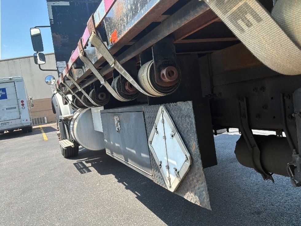 Flatbed Truck-Light and Medium Duty Trucks-Freightliner-2019-M211264S-Brooklyn Park-MN-295,469\n\t\tmiles-$ 84,250 - Image 5