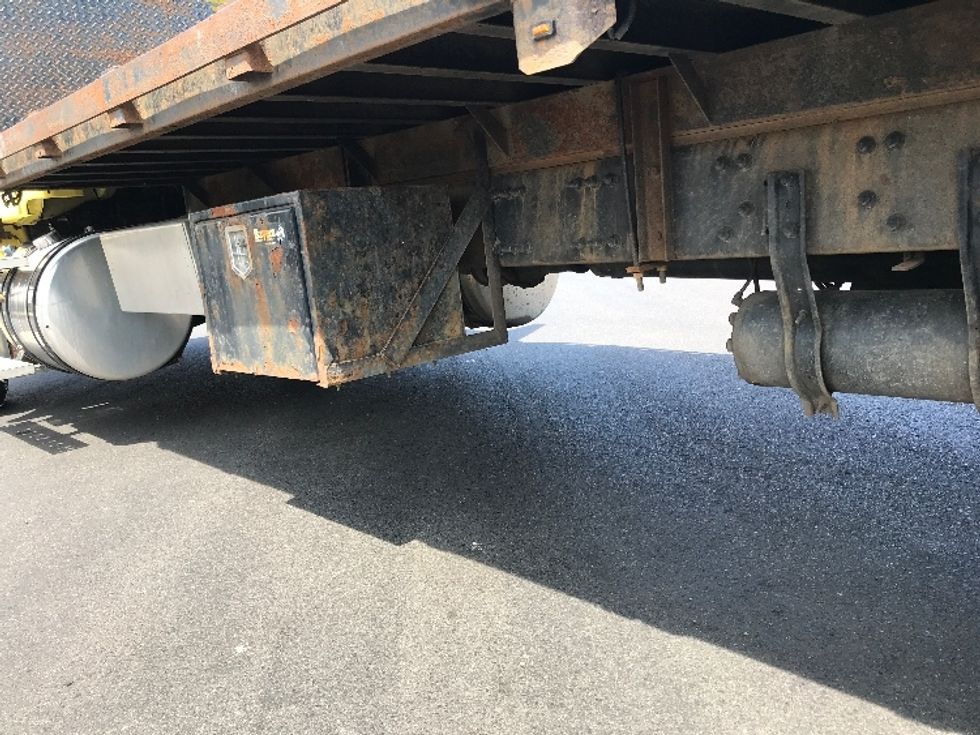 Flatbed Truck-Light and Medium Duty Trucks-Freightliner-2019-M211264S-Elmira-NY-236,603\n\t\tmiles-$ 98,250 - Image 5