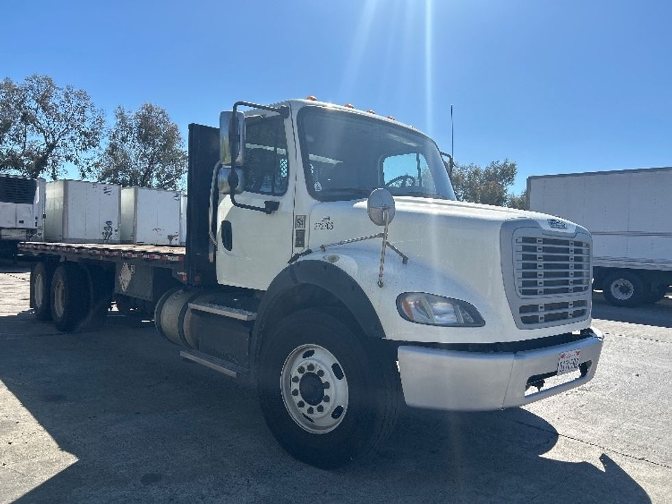 Flatbed Truck-Light and Medium Duty Trucks-Freightliner-2019-M211264S-Fontana-CA-230,493\n\t\tmiles-$ 88,500 - Image 1