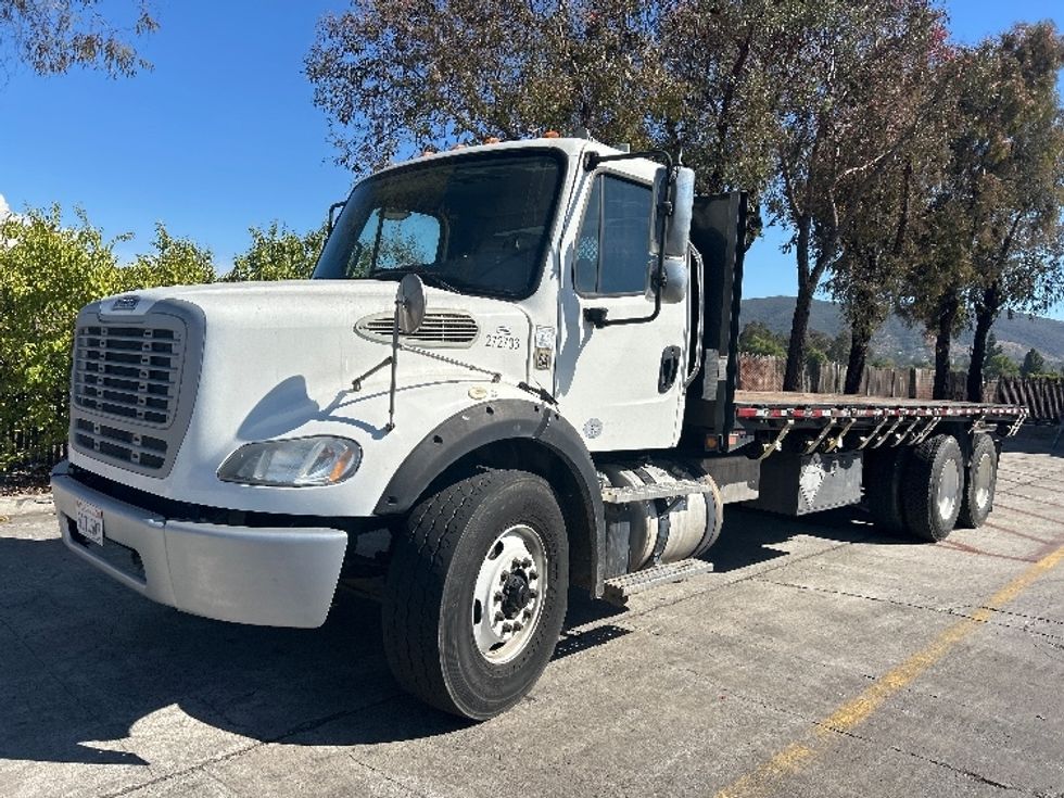 Flatbed Truck-Light and Medium Duty Trucks-Freightliner-2019-M211264S-Fontana-CA-230,493\n\t\tmiles-$ 88,500 - Image 3