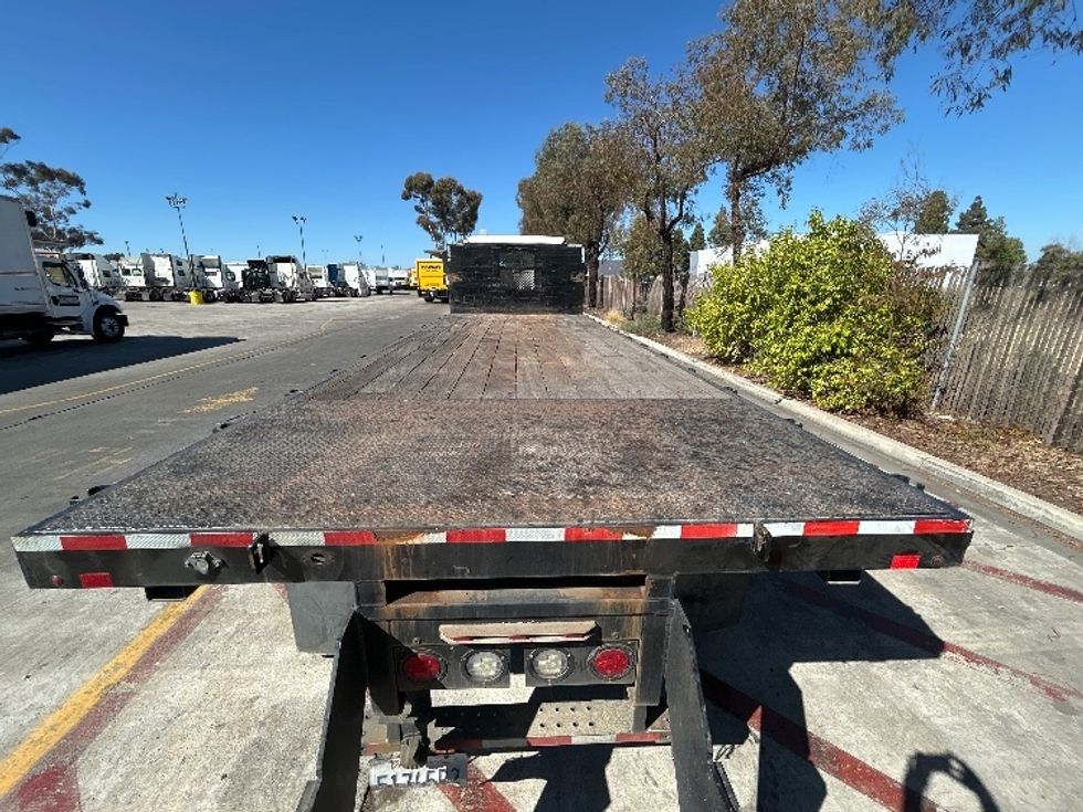 Flatbed Truck-Light and Medium Duty Trucks-Freightliner-2019-M211264S-Fontana-CA-230,493\n\t\tmiles-$ 88,500 - Image 9