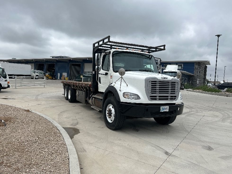 Flatbed Truck-Light and Medium Duty Trucks-Freightliner-2019-M211264S-Greeley-CO-139,024\n\t\tmiles-$ 102,750 - Image 1