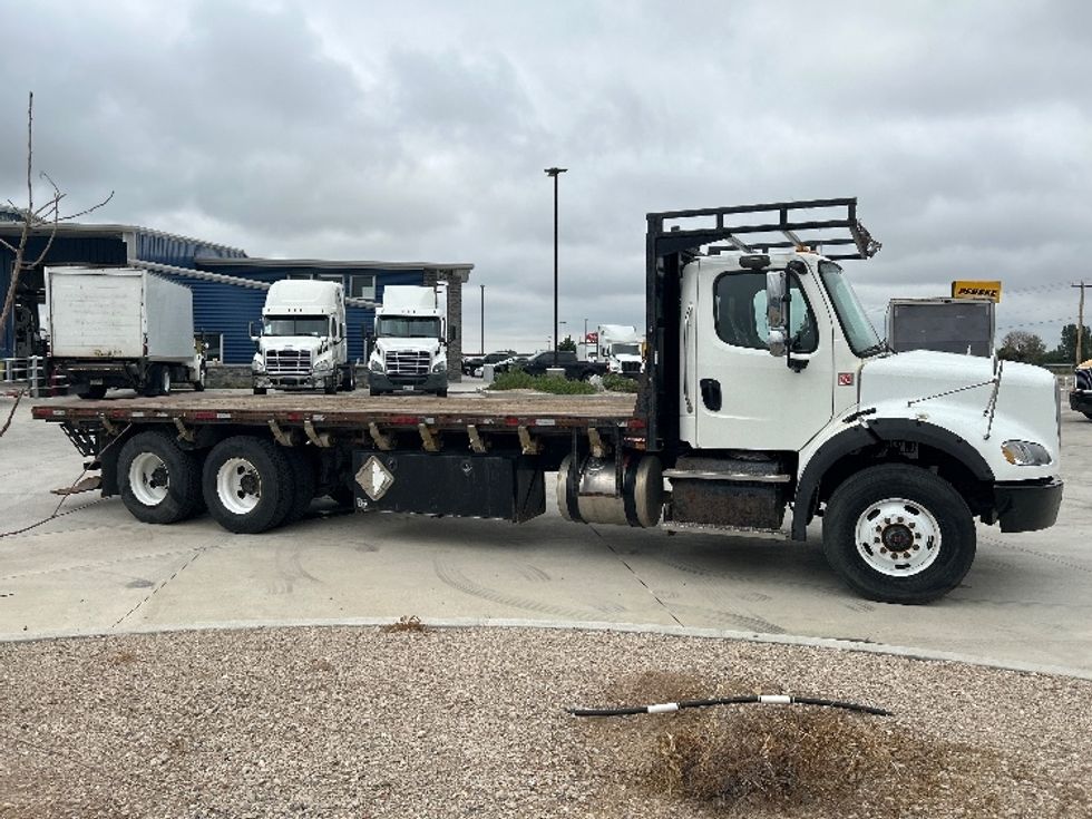Flatbed Truck-Light and Medium Duty Trucks-Freightliner-2019-M211264S-Greeley-CO-139,024\n\t\tmiles-$ 102,750 - Image 10