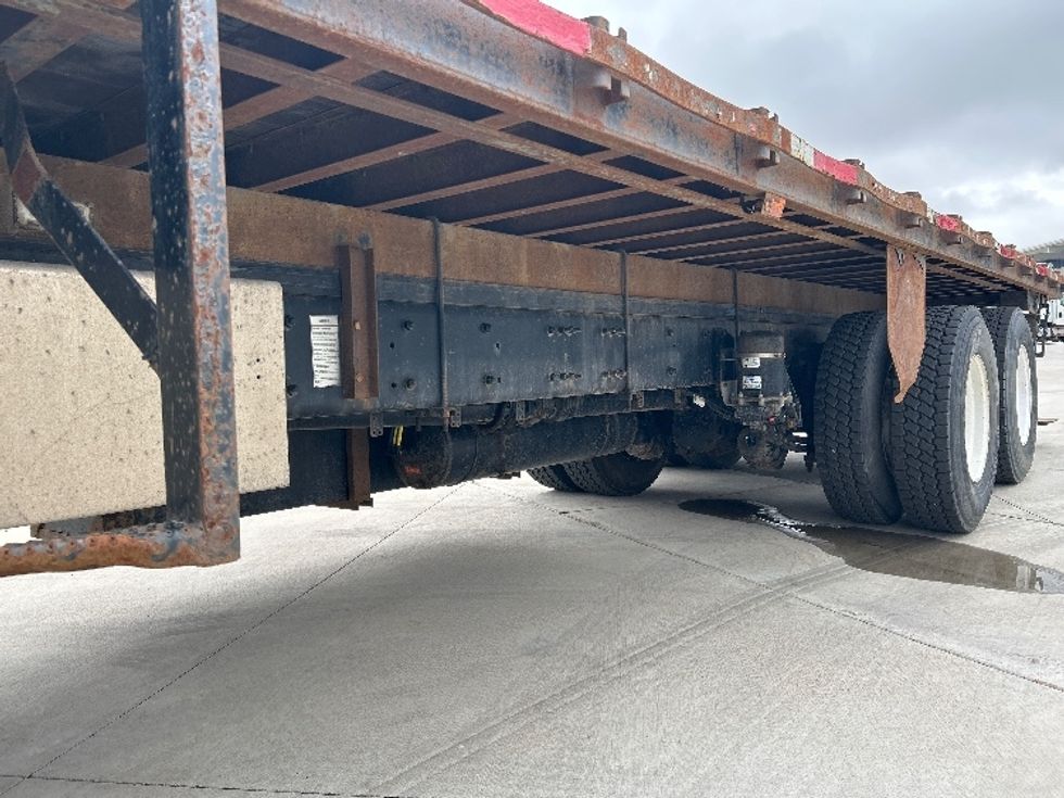 Flatbed Truck-Light and Medium Duty Trucks-Freightliner-2019-M211264S-Greeley-CO-139,024\n\t\tmiles-$ 102,750 - Image 5