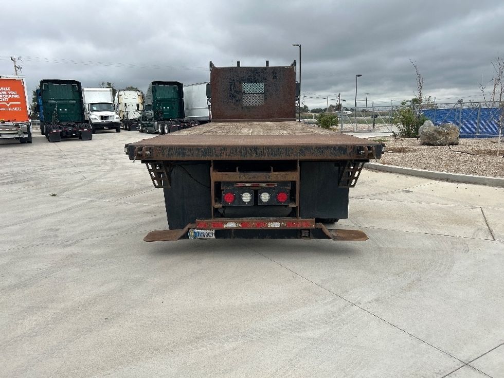 Flatbed Truck-Light and Medium Duty Trucks-Freightliner-2019-M211264S-Greeley-CO-139,024\n\t\tmiles-$ 102,750 - Image 7