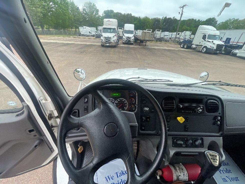 Flatbed Truck-Light and Medium Duty Trucks-Freightliner-2019-M211264S-Jackson-MS-60,005\n\t\tmiles-$ 117,000 - Image 15