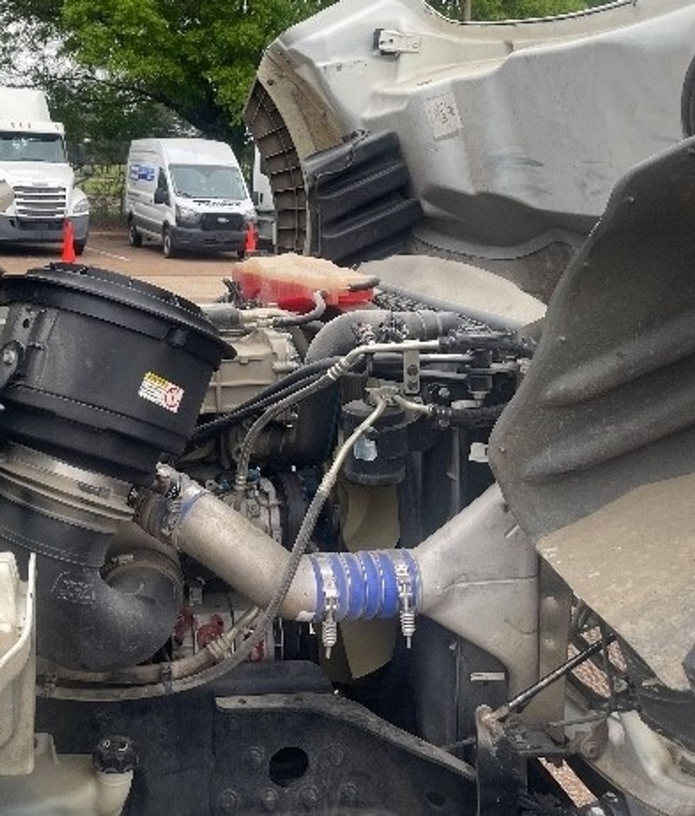 Flatbed Truck-Light and Medium Duty Trucks-Freightliner-2019-M211264S-Jackson-MS-60,005\n\t\tmiles-$ 117,000 - Image 20