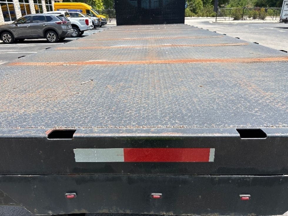 Flatbed Truck-Light and Medium Duty Trucks-Freightliner-2019-M211264S-Ladson-SC-213,323\n\t\tmiles-$ 81,500 - Image 8