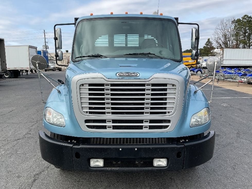 Flatbed Truck-Light and Medium Duty Trucks-Freightliner-2019-M211264S-Little Rock-AR-220,318\n\t\tmiles-$ 86,000 - Image 2