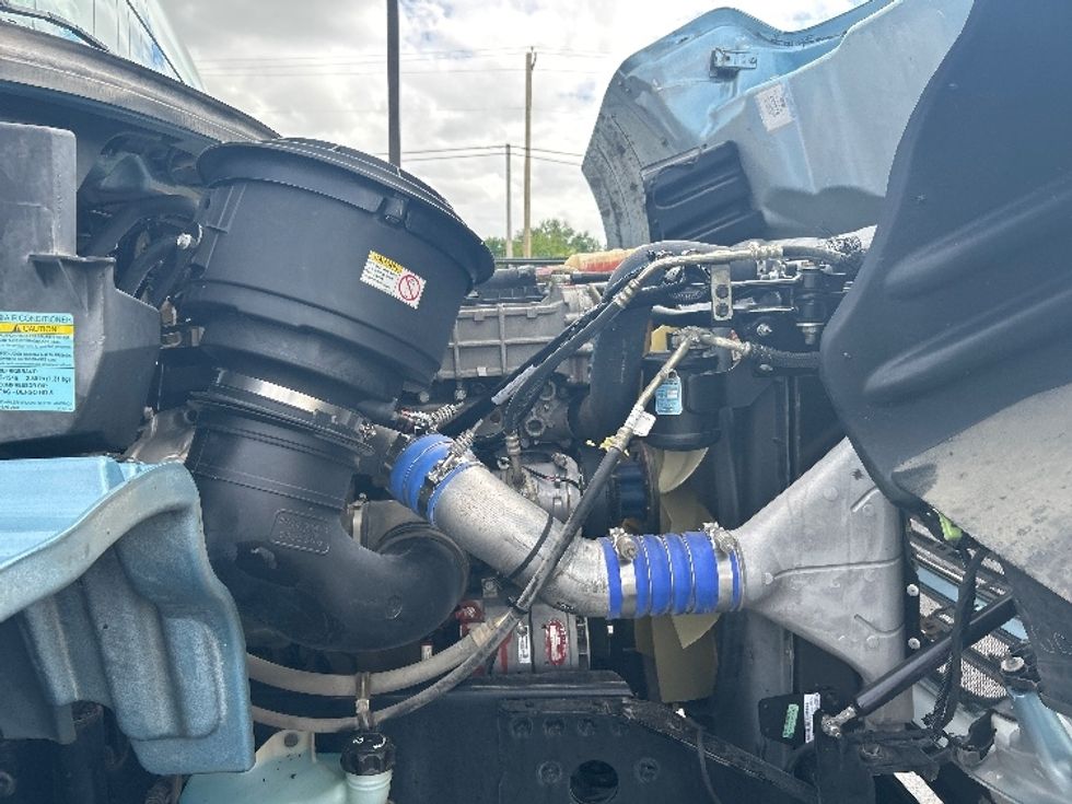 Flatbed Truck-Light and Medium Duty Trucks-Freightliner-2019-M211264S-Lowell-AR-249,725\n\t\tmiles-$ 82,000 - Image 18