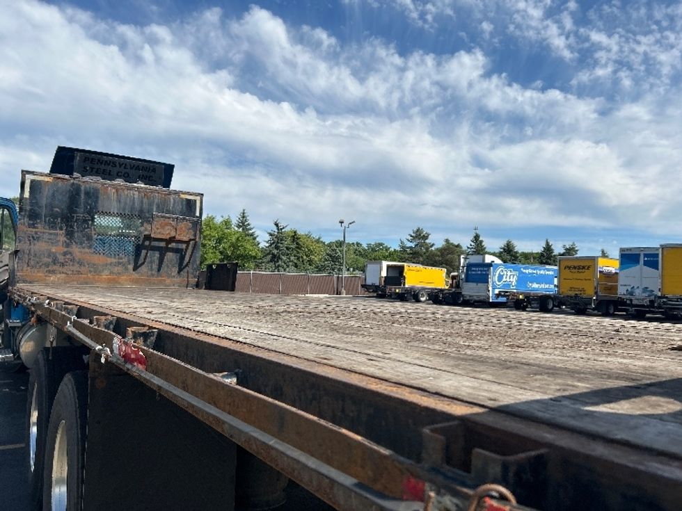 Flatbed Truck-Light and Medium Duty Trucks-Freightliner-2019-M211264S-Middlefield-OH-343,984\n\t\tmiles-$ 76,750 - Image 11