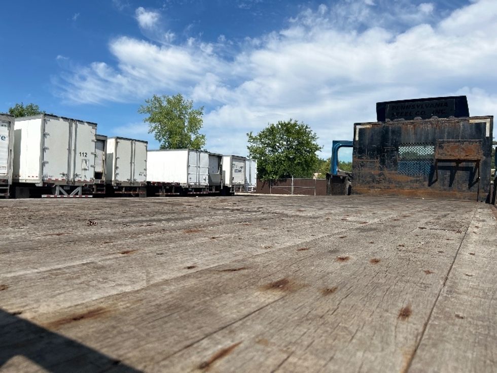 Flatbed Truck-Light and Medium Duty Trucks-Freightliner-2019-M211264S-Middlefield-OH-343,984\n\t\tmiles-$ 76,750 - Image 12