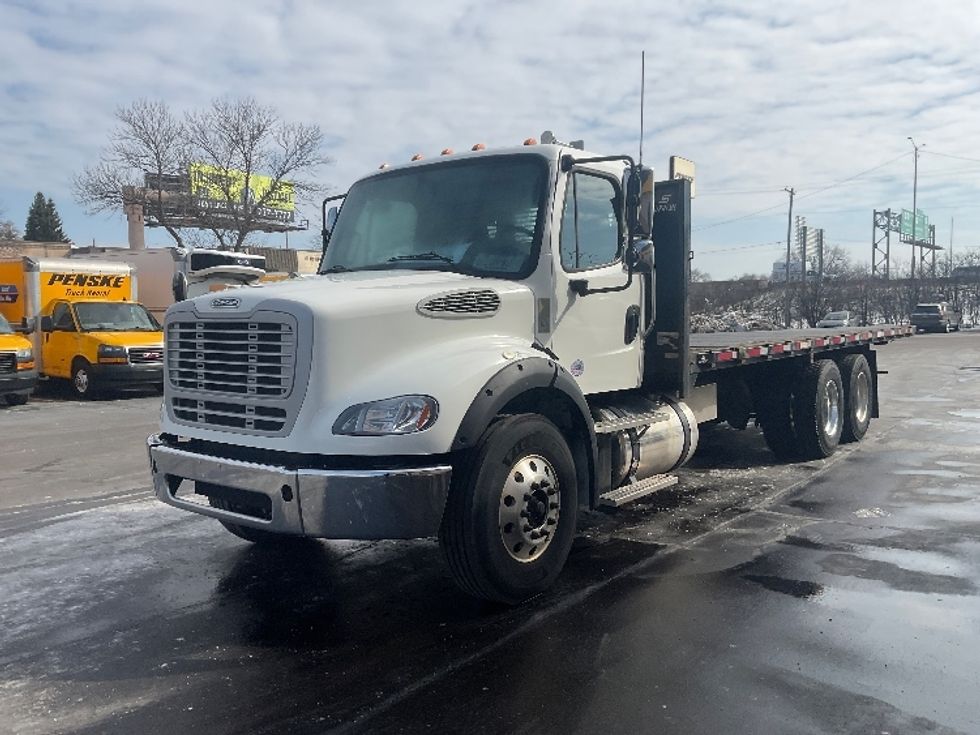 Flatbed Truck-Light and Medium Duty Trucks-Freightliner-2019-M211264S-Milwaukee-WI-410,208\n\t\tmiles-$ 81,500 - Image 3