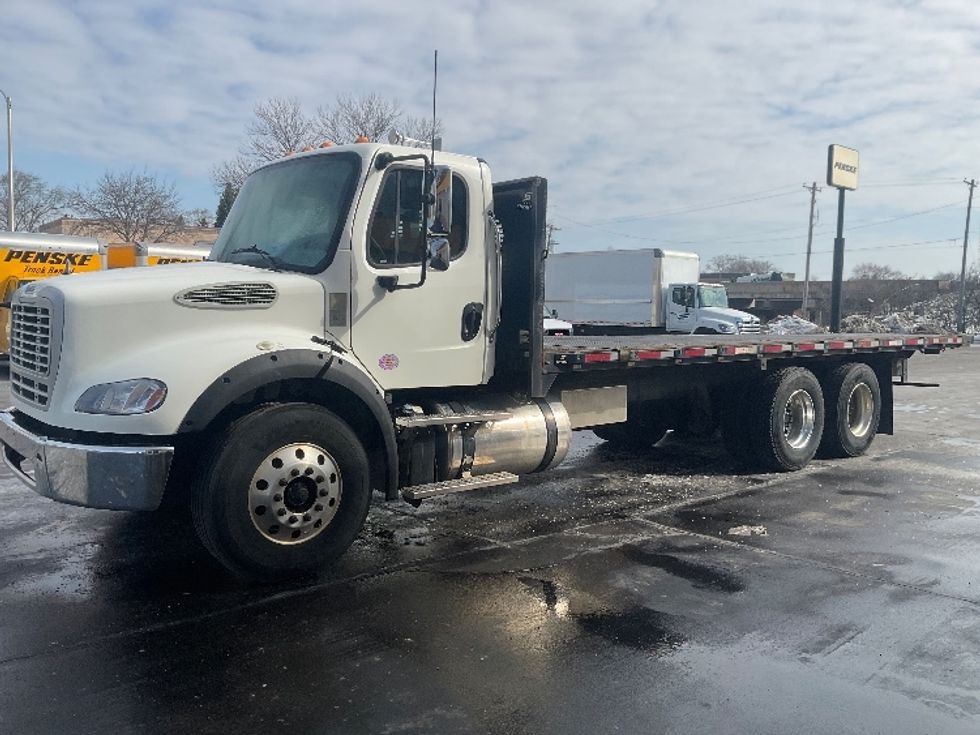 Flatbed Truck-Light and Medium Duty Trucks-Freightliner-2019-M211264S-Milwaukee-WI-410,208\n\t\tmiles-$ 81,500 - Image 4