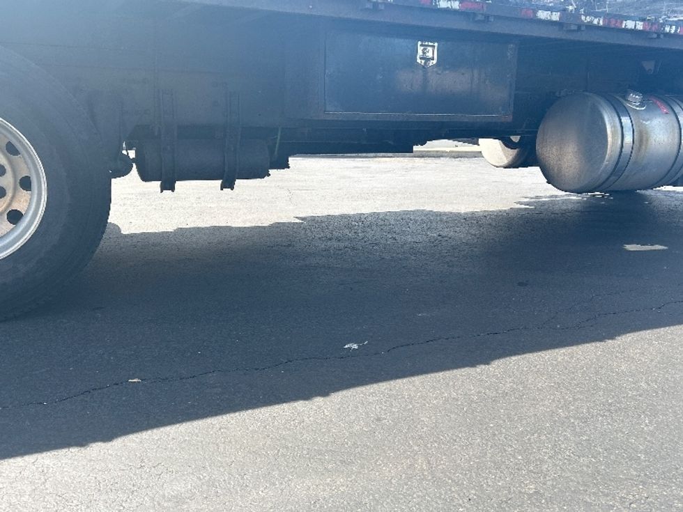 Flatbed Truck-Light and Medium Duty Trucks-Freightliner-2019-M211264S-Montgomery-NY-239,365\n\t\tmiles-$ 97,750 - Image 12