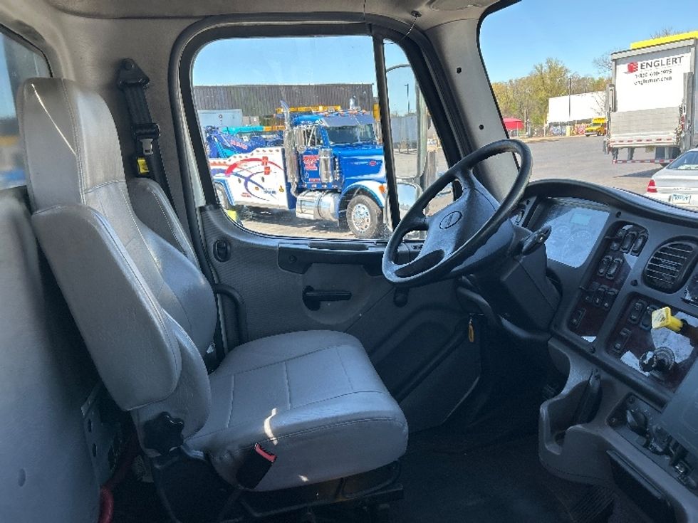 Flatbed Truck-Light and Medium Duty Trucks-Freightliner-2019-M211264S-Montgomery-NY-239,365\n\t\tmiles-$ 97,750 - Image 20