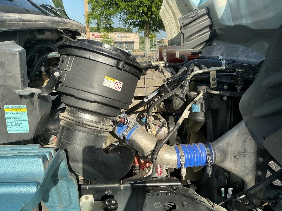 Flatbed Truck-Light and Medium Duty Trucks-Freightliner-2019-M211264S-Olive Branch-MS-144,249\n\t\tmiles-$ 87,250 - Image 20