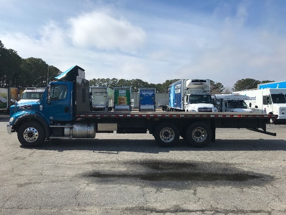 Flatbed Truck-Light and Medium Duty Trucks-Freightliner-2019-M211264S-Prince George-VA-413,294\n\t\tmiles-$ 79,500 - Image 4
