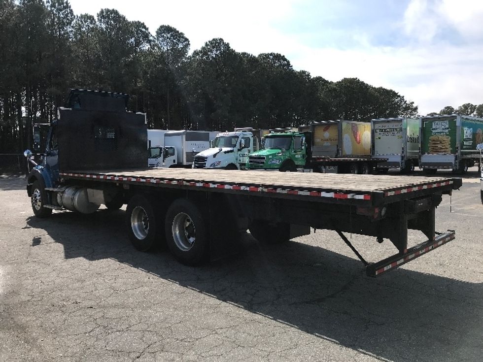 Flatbed Truck-Light and Medium Duty Trucks-Freightliner-2019-M211264S-Prince George-VA-413,294\n\t\tmiles-$ 79,500 - Image 6