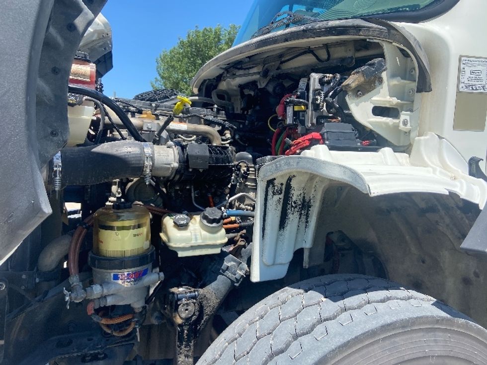 Flatbed Truck-Light and Medium Duty Trucks-Freightliner-2019-M211264S-San Antonio-TX-225,769\n\t\tmiles-$ 98,750 - Image 20