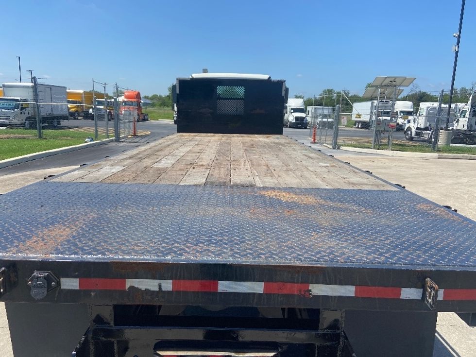 Flatbed Truck-Light and Medium Duty Trucks-Freightliner-2019-M211264S-San Antonio-TX-225,769\n\t\tmiles-$ 98,750 - Image 8