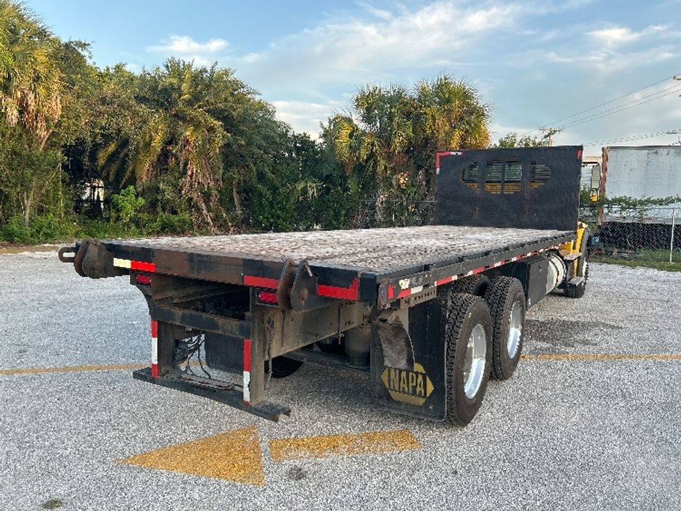 Flatbed Truck-Light and Medium Duty Trucks-Freightliner-2019-M211264S-Tampa-FL-540,177\n\t\tmiles-$ 69,500 - Image 10