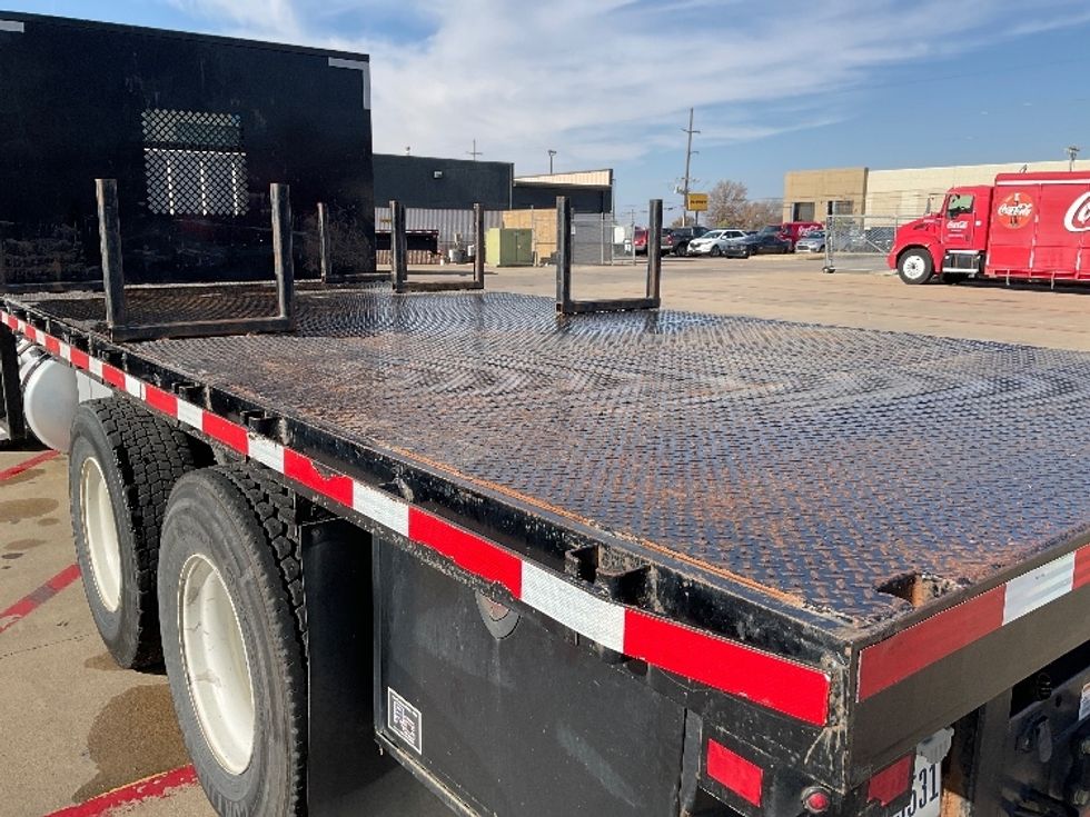 Flatbed Truck-Light and Medium Duty Trucks-Freightliner-2019-M211264S-Tulsa-OK-124,569\n\t\tmiles-$ 88,250 - Image 12