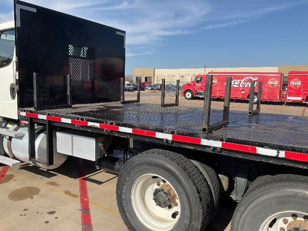 Flatbed Truck-Light and Medium Duty Trucks-Freightliner-2019-M211264S-Tulsa-OK-124,569\n\t\tmiles-$ 88,250 - Image 27